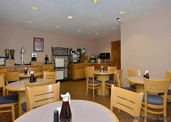 Lodge Econo I-44